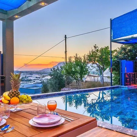Vila Yesilkoey 2 Bedroom With Private Pool Hot Tub *