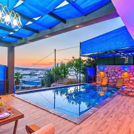 Yesilkoey 2 Bedroom With Private Pool Hot Tub Vila Kalkan