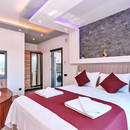 Villa Yesilkoey 2 Bedroom With Private Pool Hot Tub Kalkan