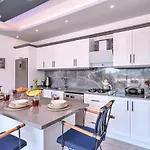 Willa Yesilkoey 2 Bedroom With Private Pool Hot Tub *