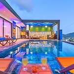 Willa Yesilkoey 2 Bedroom With Private Pool Hot Tub Kalkan