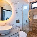 Yesilkoey 2 Bedroom With Private Pool Hot Tub Willa Kalkan