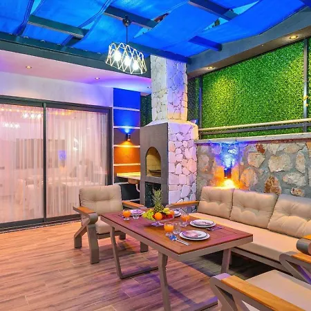 Yesilkoey 2 Bedroom With Private Pool Hot Tub Villa Kalkan