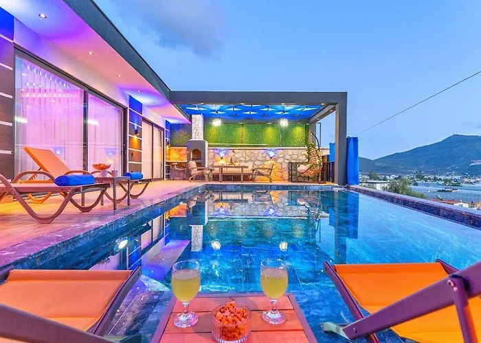 Villa Yesilkoey 2 Bedroom With Private Pool Hot Tub Kalkan