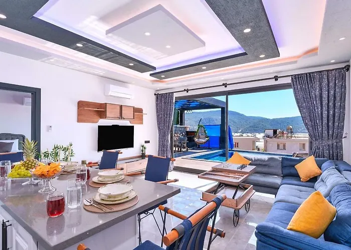 Villa Yesilkoey 2 Bedroom With Private Pool Hot Tub Kalkan