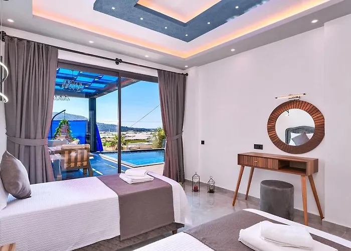 Villa Yesilkoey 2 Bedroom With Private Pool Hot Tub *