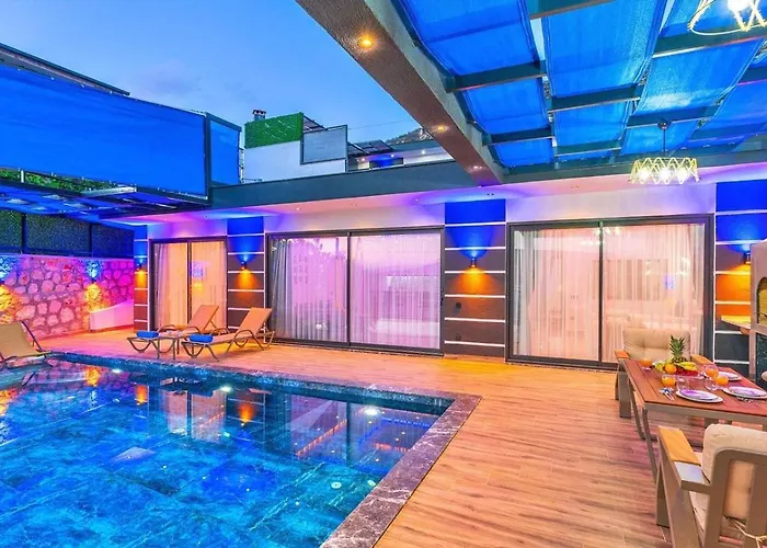 Villa Yesilkoey 2 Bedroom With Private Pool Hot Tub Kalkan